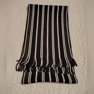 100% Wool Hugo Boss Men's Scarf